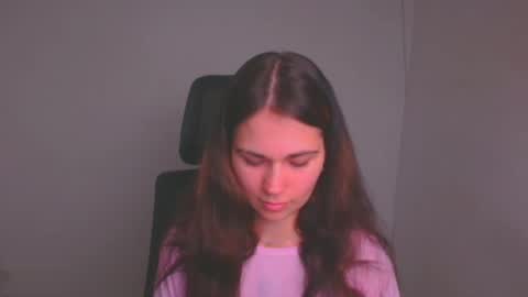 Elsa online show from February 10, 7:49 pm