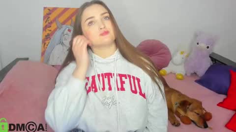 Snapshot of elsamails chatting on January 4, 4:43 pm Elsa online show from January 4, 4:43 pm