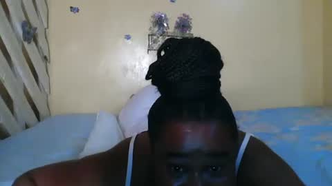 elsie_scott online show from March 17, 10:25 pm