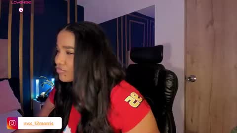 ELSIE  online show from July 21, 6:52 pm
