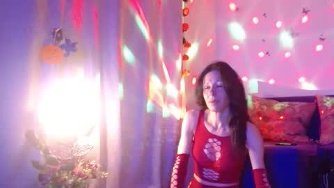 Elisa online show from October 29, 8:33 pm