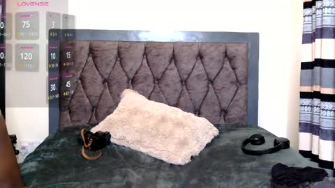 Elysey online show from May 24, 12:37 pm
