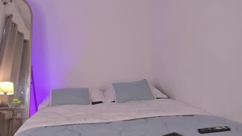 Michelle online show from February 11, 9:27 pm