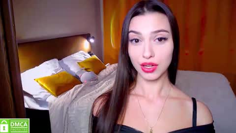 Snapshot of elza_rose chatting on October 18, 6:42 pm elza_rose online show from October 18, 6:42 pm