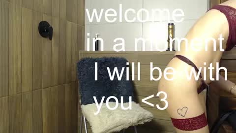 Ema  online show from October 29, 8:22 pm