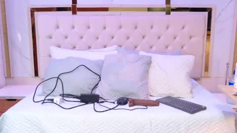 emaa2_sm online show from July 25, 3:13 am