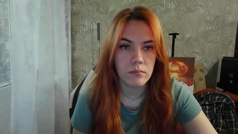 ember__fox online show from May 27, 9:50 am