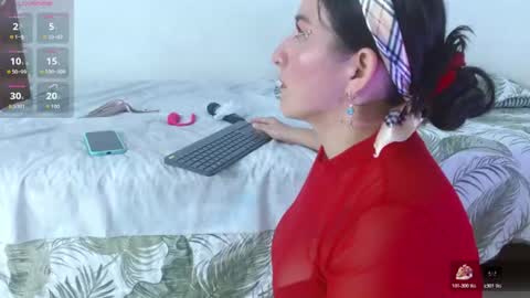 emely ross online show from July 16, 9:41 pm