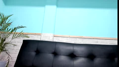 Snapshot of emiily_smile chatting on February 3, 11:31 am Emily online show from February 3, 11:31 am