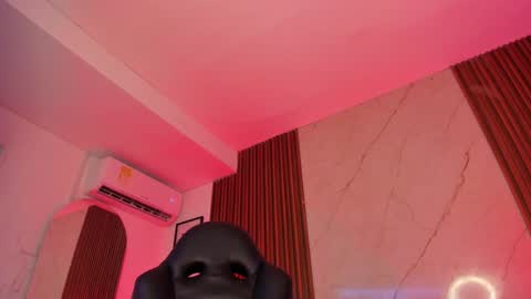   online show from December 12, 9:04 pm