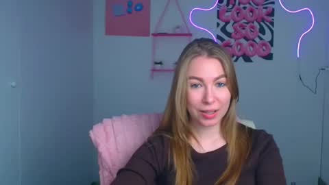 Emilia online show from January 8, 6:39 am