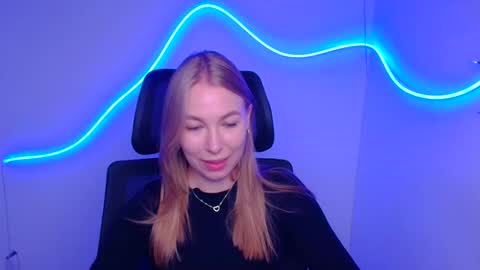 Emilia online show from September 20, 5:39 am