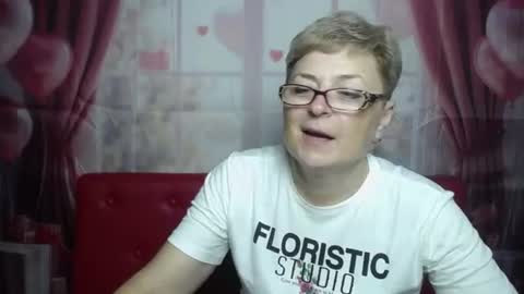 EmiliaGree online show from July 20, 5:03 pm