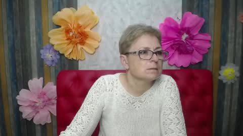 EmiliaGree online show from May 28, 6:28 pm