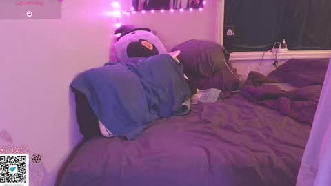 emilie foxx online show from January 6, 3:09 am