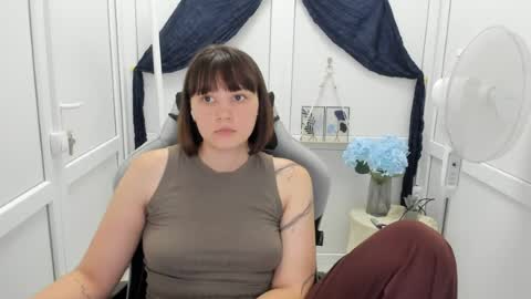 Emmi online show from July 28, 11:17 am