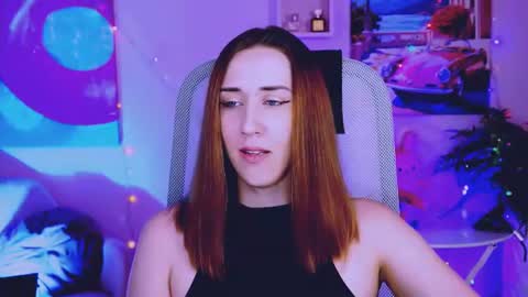 emillylopez online show from July 27, 8:44 am