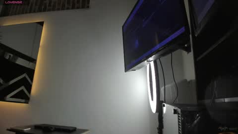 Emily  online show from February 27, 11:10 am