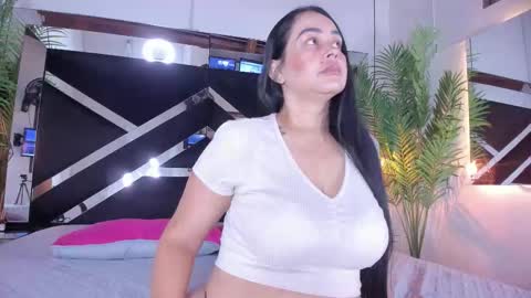 Emily  online show from October 27, 12:44 pm