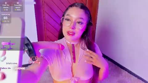 Emily online show from July 24, 12:03 pm