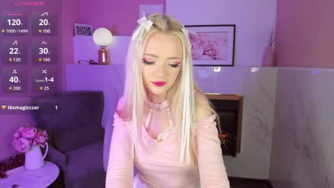 Emily online show from February 8, 10:08 pm