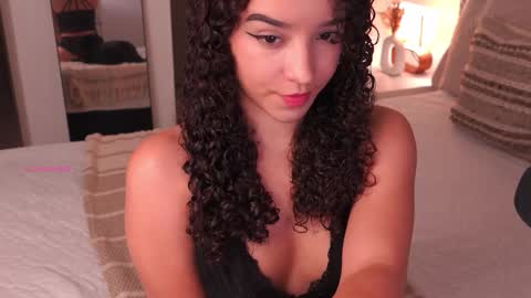 Snapshot of emily_johnson1 chatting on October 11, 10:56 pm Juliana online show from October 11, 10:56 pm