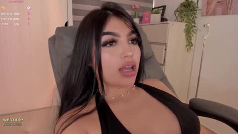 Snapshot of emily_kenner chatting on September 9, 1:33 pm EmilyKenner Independent model online show from September 9, 1:33 pm