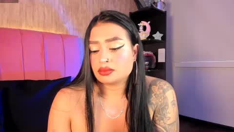 Emily  online show from May 29, 9:13 pm