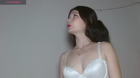 Emily littesweets online show from July 5, 1:01 am