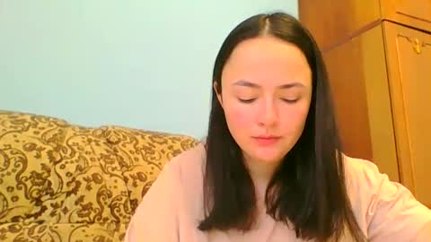 Snapshot of emily_morning_dew chatting on January 15, 7:48 am emily_morning_dew online show from January 15, 7:48 am