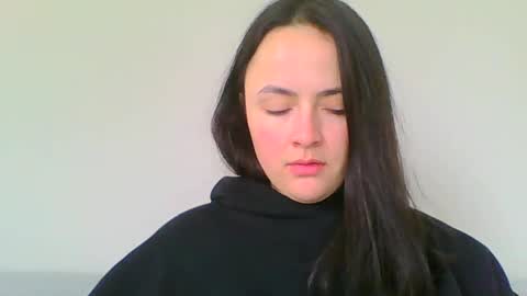 Snapshot of emily_morning_dew chatting on January 30, 10:19 am emily_morning_dew online show from January 30, 10:19 am