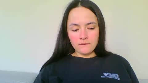 Snapshot of emily_morning_dew chatting on February 1, 2:45 pm emily_morning_dew online show from February 1, 2:45 pm