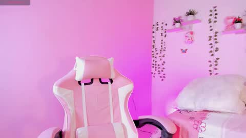 Emily online show from September 14, 4:54 am