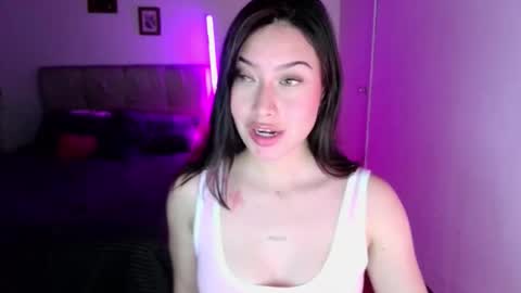 Emily  Swan online show from November 15, 12:55 am