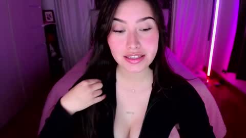 Emily  Swan online show from December 20, 3:43 am