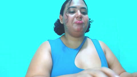 Snapshot of emily_sweet_23 chatting on February 21, 2:06 am Liss online show from February 21, 2:06 am