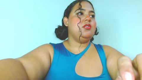 Snapshot of emily_sweet_23 chatting on January 31, 11:24 pm Liss online show from January 31, 11:24 pm