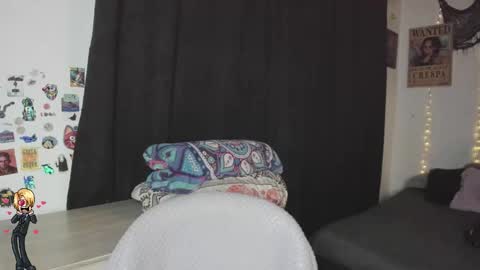 Snapshot of emily_vader chatting on September 26, 1:58 am emily_vader online show from September 26, 1:58 am