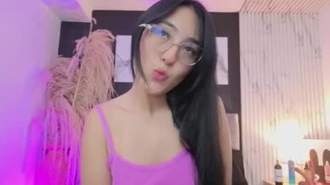 Snapshot of emily_vermont chatting on September 20, 3:27 am emily_vermont online show from September 20, 3:27 am