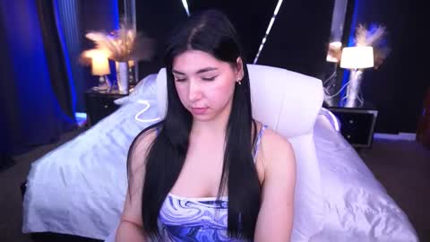 Emy online show from October 28, 7:36 am