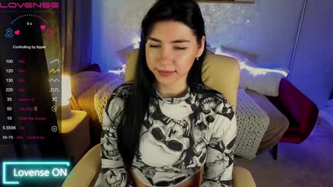 Snapshot of emilycandys chatting on January 18, 6:56 am Emy online show from January 18, 6:56 am