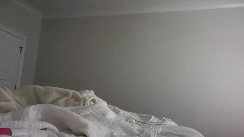 emily choi online show from March 8, 1:24 am