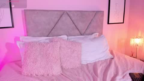 Emily online show from March 17, 1:15 pm