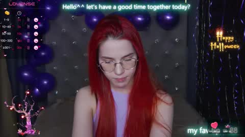 Snapshot of emilykents chatting on October 21, 1:53 am EmilyKents online show from October 21, 1:53 am