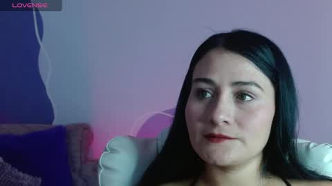 Emily online show from April 8, 1:24 pm