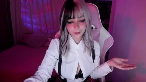 EMILY online show from February 7, 5:10 am