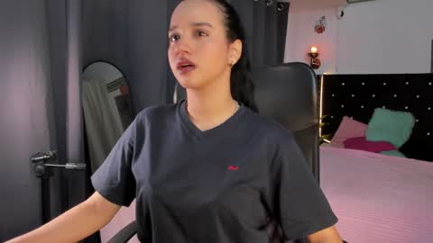 emilyrousex online show from December 8, 2:41 pm