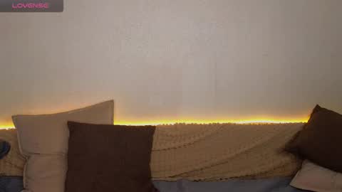 Emily wish-list  online show from September 13, 11:18 am