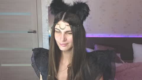 Emily online show from January 4, 1:31 am