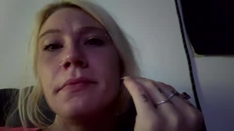 Snapshot of emilywarren296 chatting on October 8, 12:42 pm emilywarren296 online show from October 8, 12:42 pm